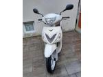Klikněte pro detailní foto č. 9 - Suzuki SIXteen 125, 2012, moc pěkný stav, ZIMNÍ CENA