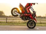 Klikněte pro detailní foto č. 2 - Ducati Hypermotard 698