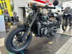 Klikněte pro detailní foto č. 5 - CFMOTO 450 CL-C Bobber černá, bílá Akce