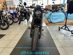 Klikněte pro detailní foto č. 9 - CFMOTO 450 CL-C Bobber černá, bílá Akce