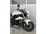 Klikněte pro detailní foto č. 4 - Triumph Street Triple 675