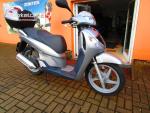 Klikněte pro detailní foto č. 3 - Honda SH 150i HEZKÝ STAV STROJE