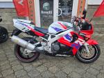 Klikněte pro detailní foto č. 8 - Honda CBR 900 RR, LEGENDÁRNÍ STROJ SKLADEM, nové pneu
