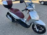 Piaggio Beverly 350