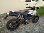 Klikněte pro detailní foto č. 7 - Ducati Hypermotard 796