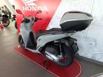 Klikněte pro detailní foto č. 3 - Honda SH 150i