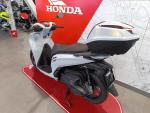 Klikněte pro detailní foto č. 2 - Honda SH 350 i