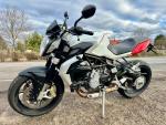 Klikněte pro detailní foto č. 5 - MV Agusta Brutale 800