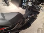 Klikněte pro detailní foto č. 8 - Aprilia SR GT 125 Black - Ihned skladem