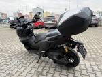Klikněte pro detailní foto č. 5 - Honda ADV 350 s el. kufrem Honda 45L