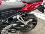 Klikněte pro detailní foto č. 13 - Yamaha FZ 1 Fazer