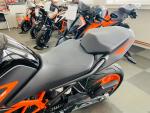 Klikněte pro detailní foto č. 9 - KTM 125 Duke - TOP STAV / 11 KW pro A1