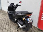 Klikněte pro detailní foto č. 8 - Honda PCX 125 DX