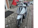 Klikněte pro detailní foto č. 2 - Piaggio Beverly 300, Topcase, 2x klíč