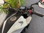 Klikněte pro detailní foto č. 5 - Honda CB 125 R Neo Sports