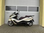Klikněte pro detailní foto č. 8 - Piaggio X10 125