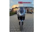 Klikněte pro detailní foto č. 3 - Honda NT1100 DCT