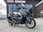 Yamaha X-Max 300 Tech max + Akrapovič