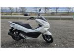 Klikněte pro detailní foto č. 5 - Honda PCX 125
