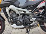 Klikněte pro detailní foto č. 9 - Yamaha MT-09, 2x kufr, plexi, padací rám, doplňky