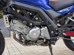 Klikněte pro detailní foto č. 9 - Suzuki SV 650 N, 25kW, laděný výfuk, stupačky ARP