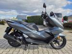 Klikněte pro detailní foto č. 1 - Honda PCX 125
