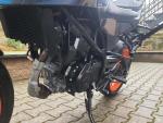 Klikněte pro detailní foto č. 12 - KTM 125 Duke - TOP STAV 4400 KM - TOVÁRNÍ ZÁRUKA - 6/2026