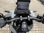 Klikněte pro detailní foto č. 10 - Honda ADV 350 s el. kufrem Honda 45L