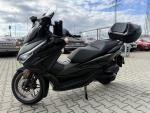 Klikněte pro detailní foto č. 4 - Honda Forza 125 Limited edition s el. kufrem Honda 45L