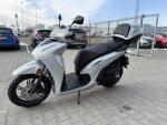 Klikněte pro detailní foto č. 4 - Honda SH 350 i s el. kufrem Honda 35L