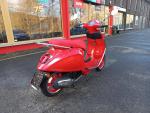 Klikněte pro detailní foto č. 2 - Vespa Primavera 125 RED E5+