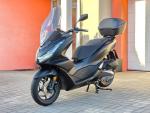 Klikněte pro detailní foto č. 1 - Honda PCX125, 2024, 2.070km, kufr, plexi