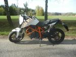 Klikněte pro detailní foto č. 6 - KTM 690 Duke R