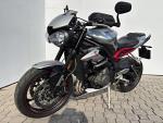 Klikněte pro detailní foto č. 4 - Triumph Triumph Street Triple R  / 87kW