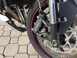 Klikněte pro detailní foto č. 9 - Triumph Triumph Street Triple R  / 87kW
