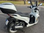 Klikněte pro detailní foto č. 13 - Honda SH 300i