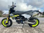 Klikněte pro detailní foto č. 6 - Husqvarna 701 Supermoto pouze 1200km  doplňky