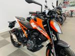 Klikněte pro detailní foto č. 12 - KTM 125 Duke - TOP STAV / 11 KW pro A1