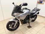 Klikněte pro detailní foto č. 4 - Honda CBF 600 S