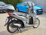 Klikněte pro detailní foto č. 5 - Honda SH 300i, původ ČR, 8.200km, plexi, kufr