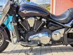 Klikněte pro detailní foto č. 9 - Kawasaki VN 2000, 2006, plexi, kufry, padací rámy, opěrka