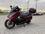 Klikněte pro detailní foto č. 4 - Honda Forza 350 s el. kufrem Honda 45L