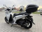 Klikněte pro detailní foto č. 5 - Honda SH 350 i s el. kufrem Honda 35L