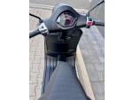 Klikněte pro detailní foto č. 11 - Vespa GTS 300
