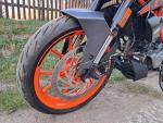 Klikněte pro detailní foto č. 10 - KTM 125 Duke 6400km top stav.