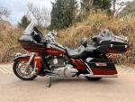 Klikněte pro detailní foto č. 6 - Harley-Davidson FLTRUSE Road Glide Ultra CVO