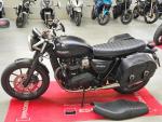 Klikněte pro detailní foto č. 5 - Triumph Street Twin 900