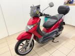 Klikněte pro detailní foto č. 4 - Piaggio Beverly 200