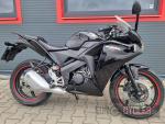 Klikněte pro detailní foto č. 2 - Honda CBR 125 R