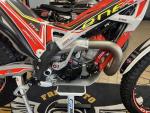 Klikněte pro detailní foto č. 10 - TRS One 250 R